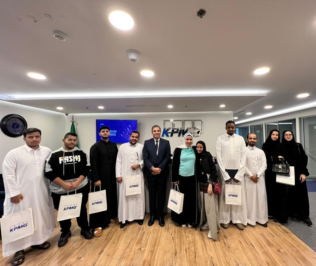 Accounting department scientific Trip to KPMG